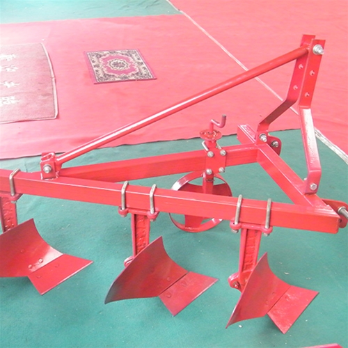 山東卓優1L-330懸掛鏵式犁