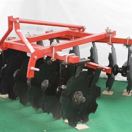 卓優牌1BQX-1.1系列 12片3點懸掛偏置輕耙